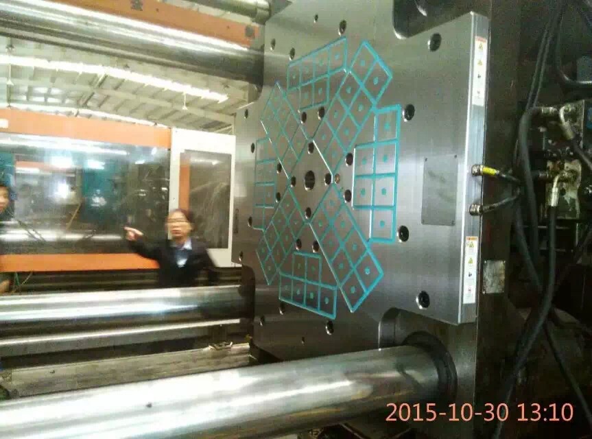 注塑機磁力模板的8大安全措施
