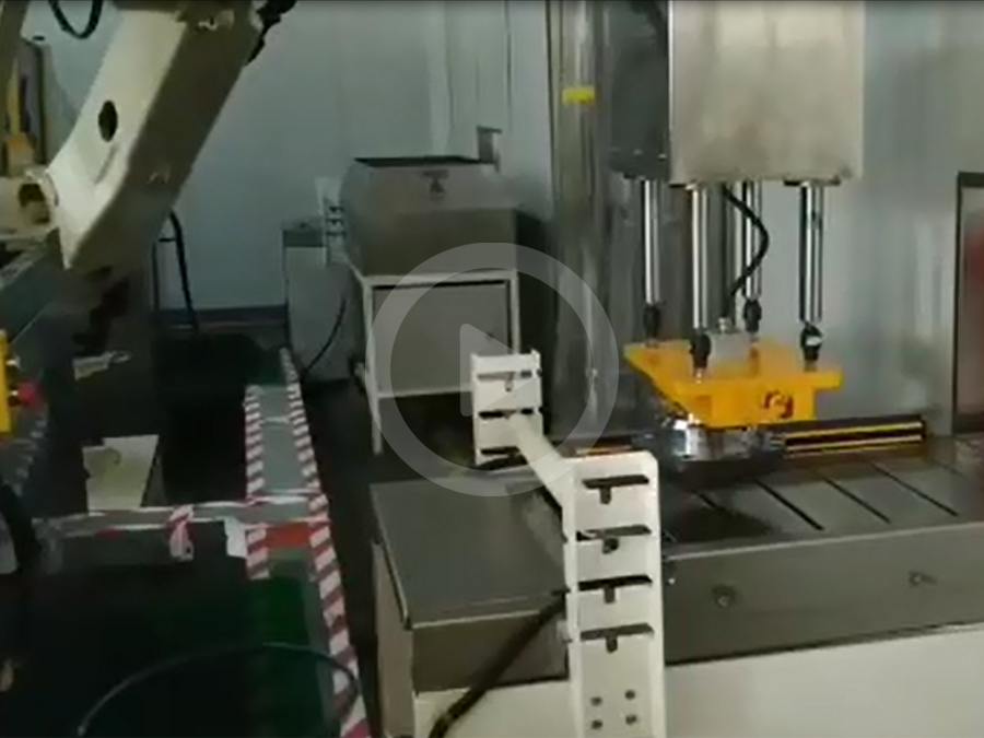 吸盤機械手吸附法蘭零件現(xiàn)場視頻