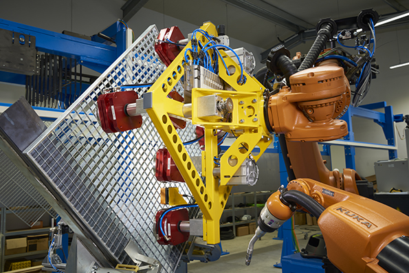 千豪解答：更好的機(jī)器人手臂末端工具—電永磁鐵