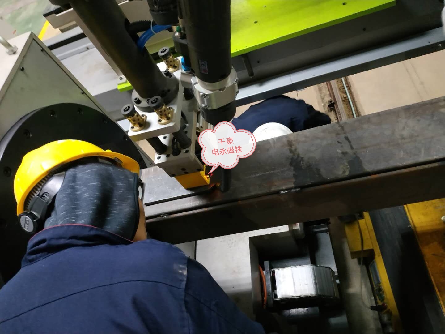 機(jī)器人夾持解決方案—電永磁鐵自動(dòng)化夾具