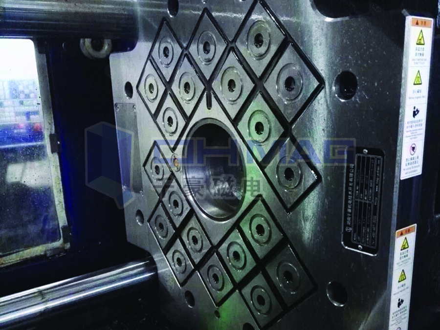 注塑機磁力模板,快速換模案例