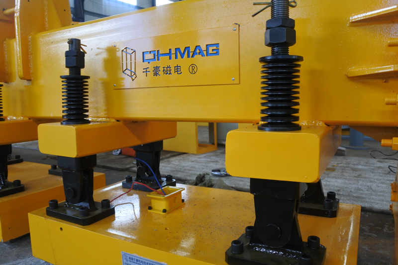 電永磁吸盤,注塑機(jī)快速換模,電永磁起重器