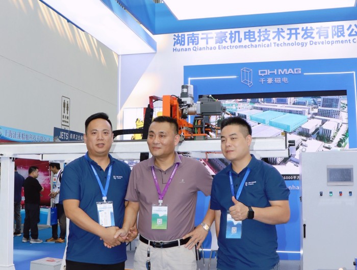 電永磁吸盤,注塑機(jī)快速換模,電永磁起重器