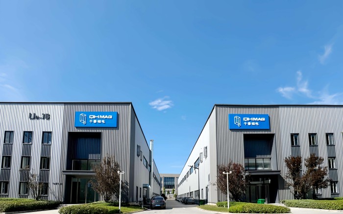 電永磁吸盤,注塑機(jī)快速換模,電永磁起重器